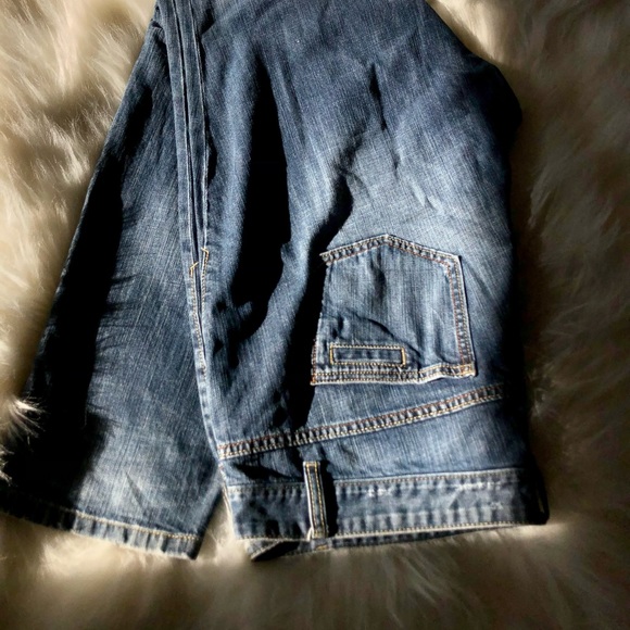 Old Navy High-Waisted Medium-Wash Straight Jeans Women Size 18 - Picture 4 of 6